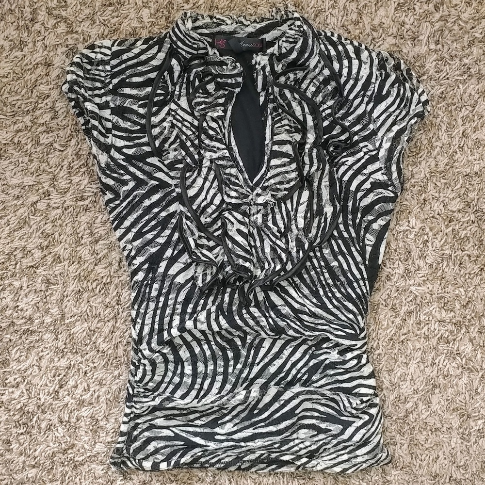 Zebra top